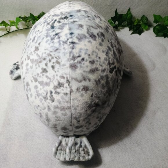 EUC: Spotted Seal Gray & White Super Squishy Vibrating Spotted Plush Pillow - Picture 3 of 7